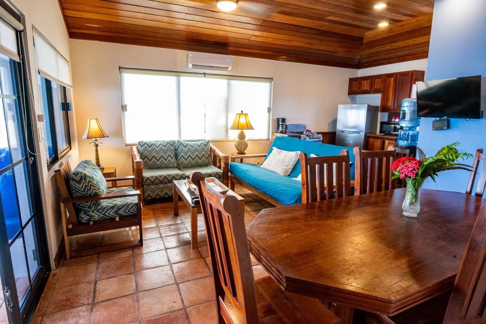 מלון סן פדרו Isla Bonita Yacht Club מראה חיצוני תמונה